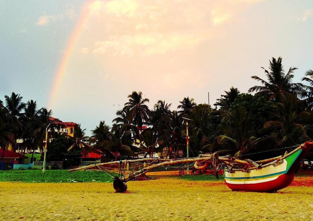 Mina Villa Hikkaduwa Bagian luar foto