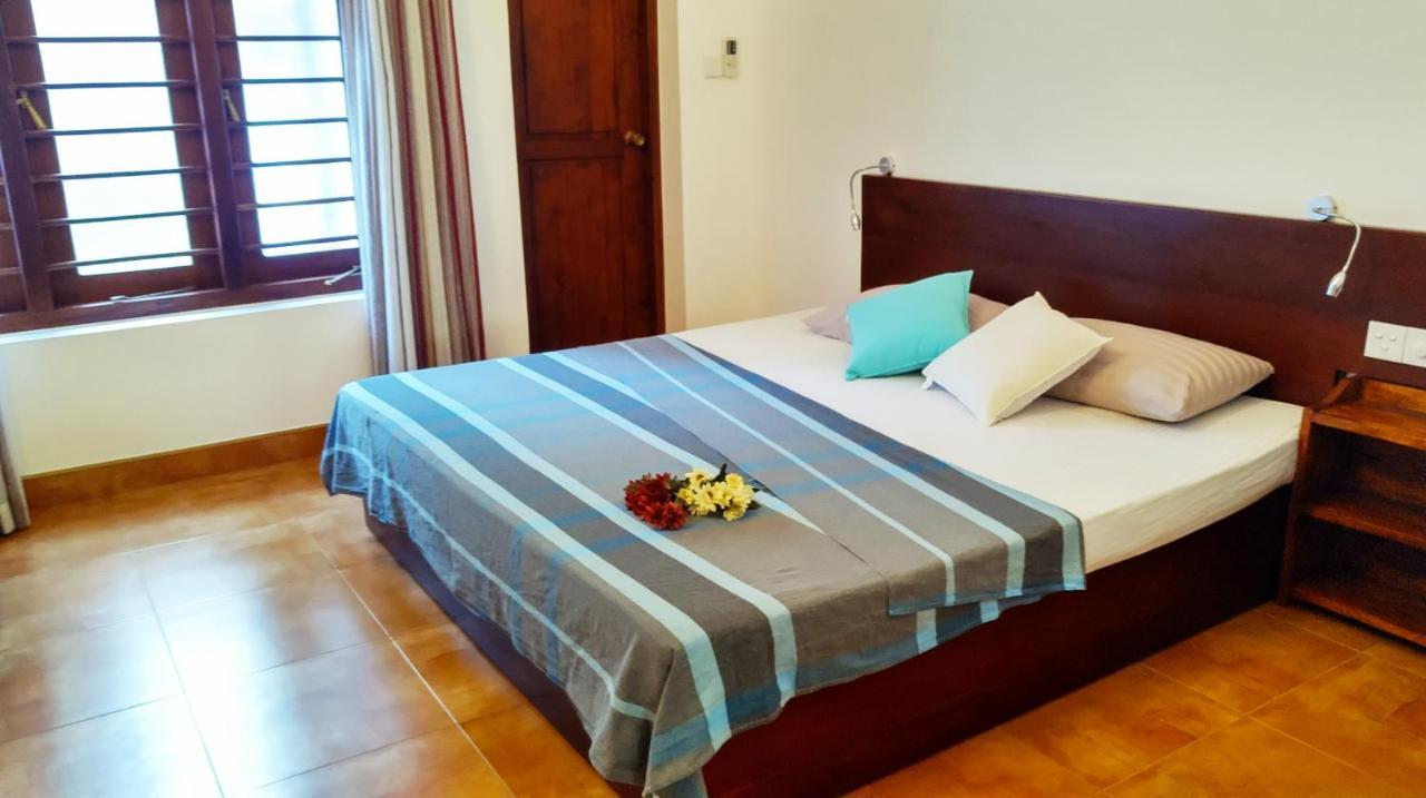 Mina Villa Hikkaduwa Bagian luar foto